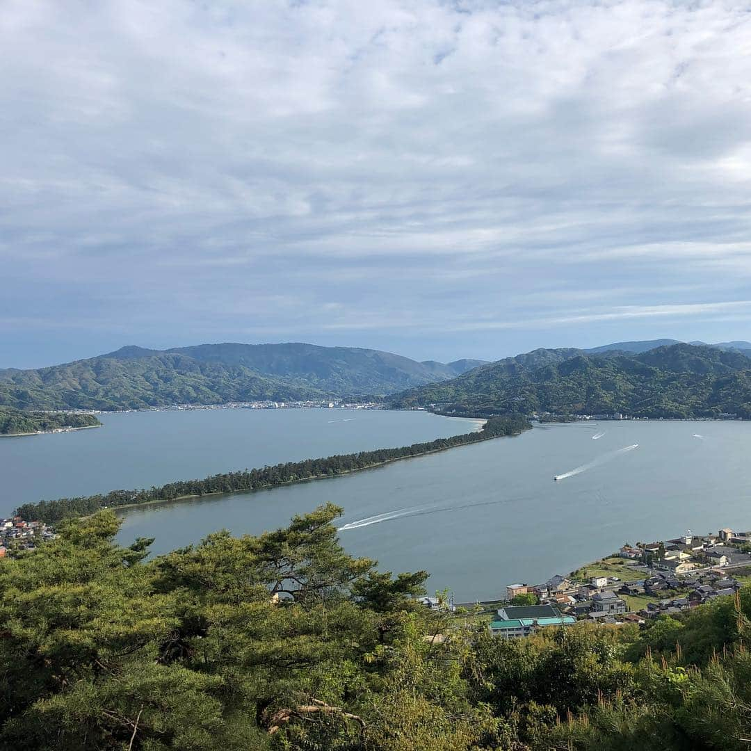 山本湧さんのインスタグラム写真 - (山本湧Instagram)「天橋立行ってきたよ〜！(*'▽'*) #股のぞき」4月30日 10時47分 - yamamoto__yu