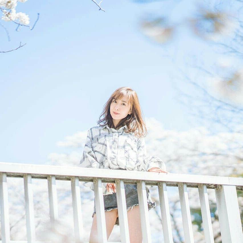 山川恵里佳さんのインスタグラム写真 - (山川恵里佳Instagram)「・ ・ 🌸🌸🌸🌸🌸🌸🌸🌸🌸🌸🌸🌸🌸🌸🌸🌸🌸🌸🌸🌸🌸🌸🌸🌸🌸 ・ ・ ・ #平成終わるってよ#平成最後の桜#まだ写真あるの😂お付き合いください♡」4月30日 11時56分 - erika_3_official