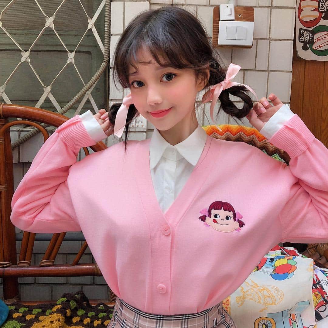 Chuuのインスタグラム：「peko x chuu ⓒ2019 FUJIYA❤️GOGO 88 ❤️5.2 open✌️ Pick you favorite style? 1-2-3-4-5-6-7 ??」