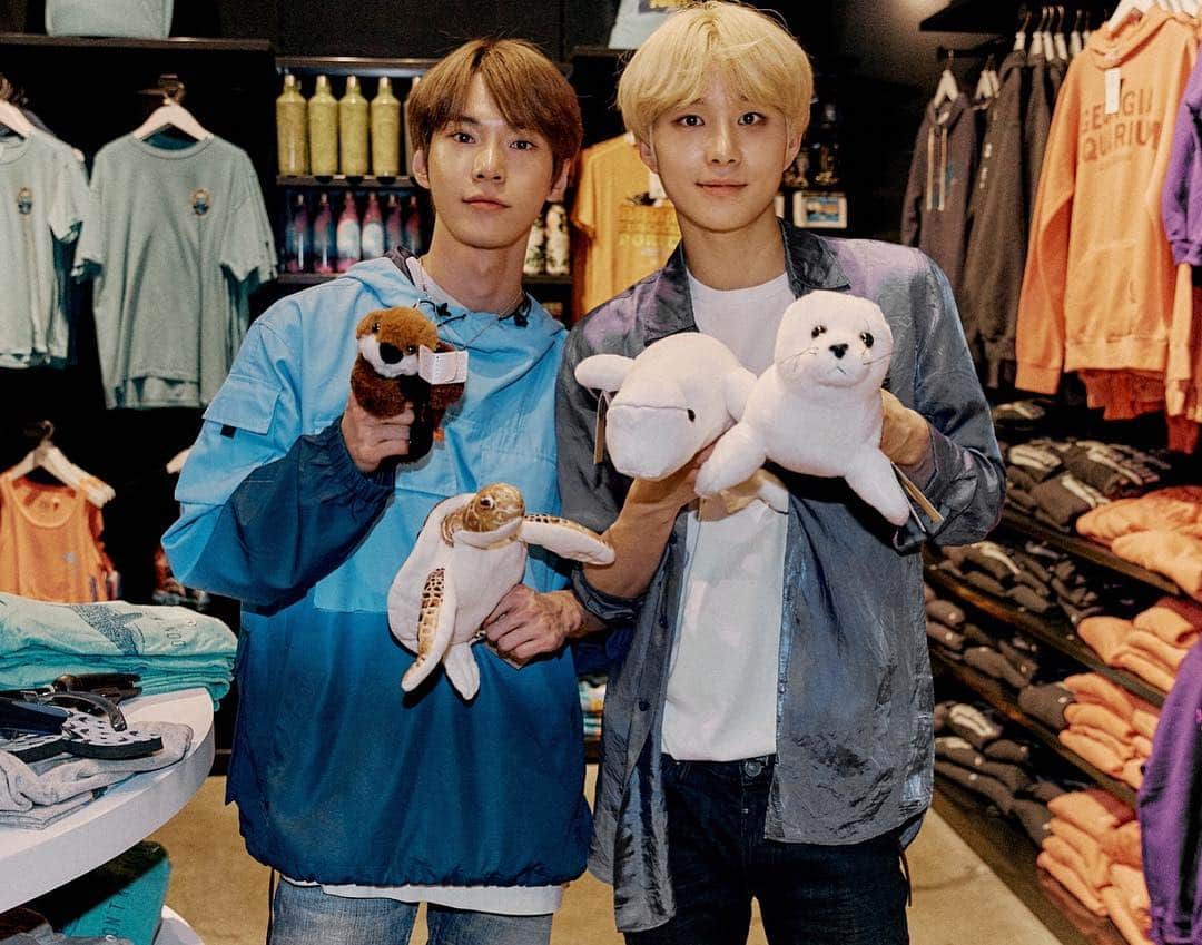 NCT 127さんのインスタグラム写真 - (NCT 127Instagram)「Had such an amazing time in Atlanta seeing all the amazing sights and places!! The aquarium was particularly beautiful!! #ATL #NEOCITYinATLANTA #WE_ARE_SUPERHUMAN #NCT127_SUPERHUMAN #SUPERHUMAN #NEOCITYinUSA #NCT127inUSA #ATLANTA #NCT127 #NCT」4月30日 12時48分 - nct127