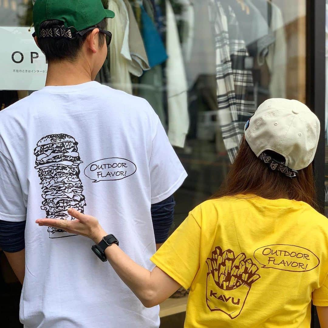 SUNDAY MOUNTAINさんのインスタグラム写真 - (SUNDAY MOUNTAINInstagram)「* 【ユニークな  KAVU Tシャツ入荷！】 * カブよりキュートな フードTEEが入荷してきましたー！  キャンプやアウトドアシーンで盛り上がる事間違いなし♪ ・ポテトTEE ・シェイクTEE ・ハンバーグTEE  柔らかい着心地が気持ちよいコットン100%。 ジャパンフィットで日本人の方に合いやすいサイズ。 他にも ツリーTEEやロゴTEEも入荷してますー！ ¥3,900〜 税抜  是非お試し下さいー♪ * * SUNDAY MOUNTAIN ■ 本店 福井県坂井市春江町針原20-1-1 11:00～19:00(水曜定休) TEL 0776-63-6589 ■ BASE CAMP店 福井県坂井市春江町針原21-49-7 K.TENANT-B 11:00～19:00(火,水曜定休) TEL 0776-97-8848 ■オンラインショップ http://campanela.jp/webshop.html * * #sundaymountain #camp #hiking #カブ #KAVU #GW #BBQ #サンデーマウンテン #アウトドア #アウトドアショップ #アウトドアファッション #キャンプ #キャンプギア #ハイキング #Patagonia #northface  #outdoorfashion #travel #カジュアルコーデ #お揃いコーデ」4月30日 12時56分 - sundaymountain