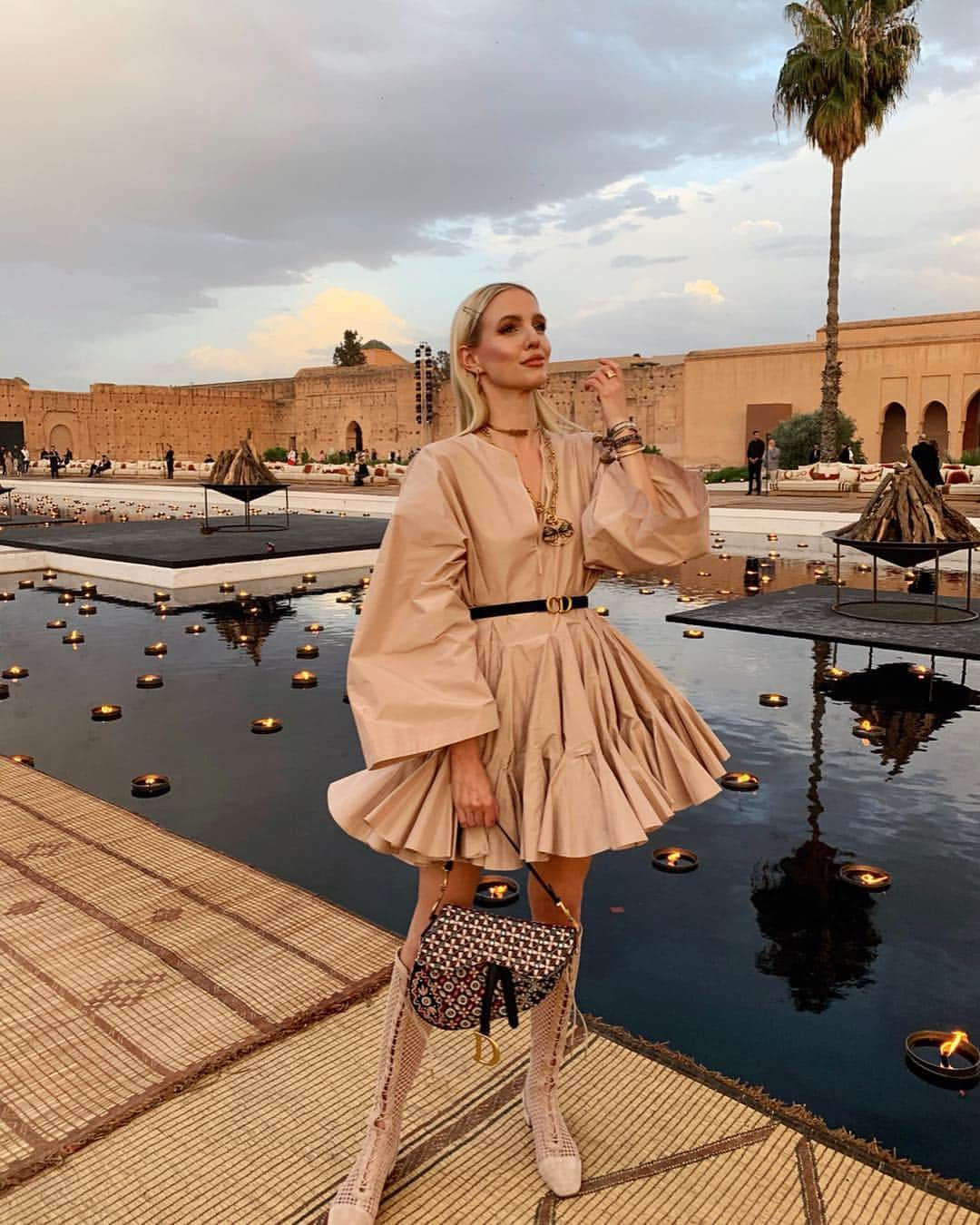 レオニー・ハンネさんのインスタグラム写真 - (レオニー・ハンネInstagram)「The @dior Cruise Show in Marrakech was a dream... ✨ Anzeige/Ad Thank you Dior for making me part of #DiorCommenGround - The most beautiful and inspiring show I’ve ever attended. I’m still in ‘Aww’ looking at last nights videos. Wait for all the stories... 🤗💛 #Dior #DiorCruise2020 #Marrakech」4月30日 18時34分 - leoniehanne