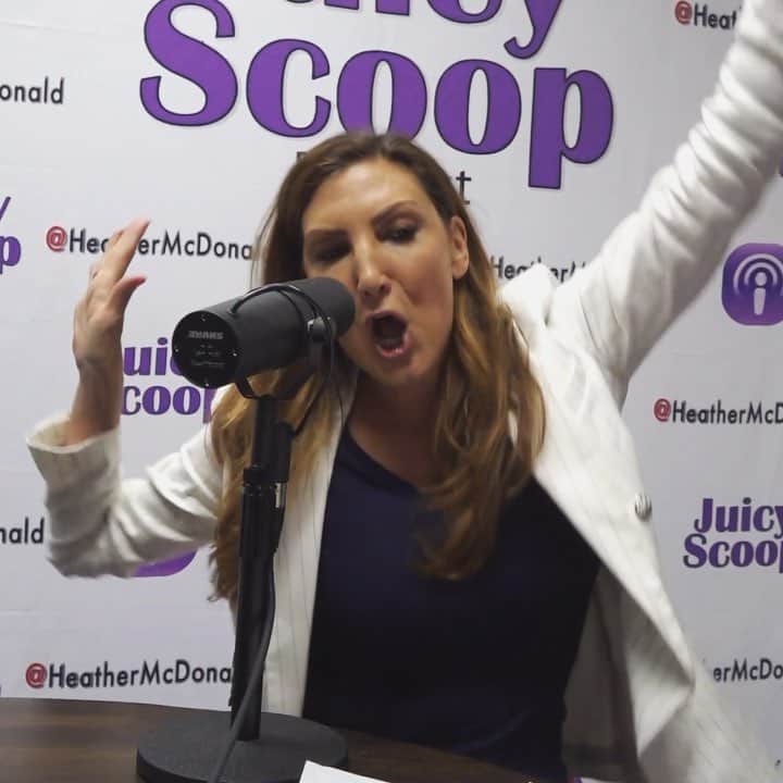 ヘザー・マクドナルドのインスタグラム：「I’m a Ramona and I know it. Tune in to my podcast up at midnight! I recap Real Housewives of Beverly Hills and New York City. I also interview @britroseyoga for a VERY juicy interview about @temptationtv 📺 Which housewife do you relate to the most?」