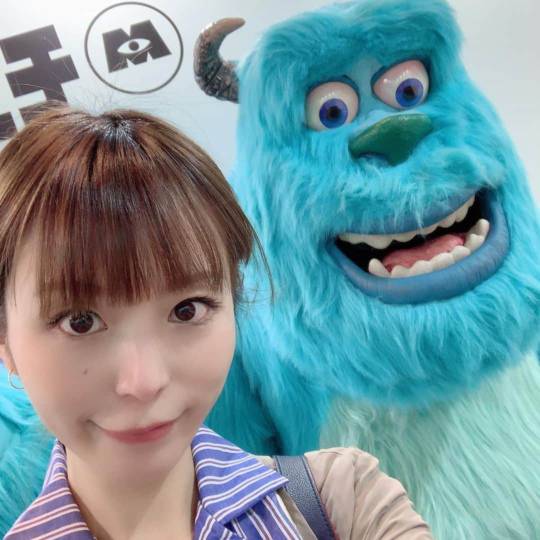 平野綾さんのインスタグラム写真 - (平野綾Instagram)「六本木ヒルズの《PIXARのひみつ展》も早く観たいのですが、﻿ 『トイ・ストーリー4』公開記念で六本木ヒルズのなかがコラボだらけ✨✨✨﻿ ﻿ 一緒に写真撮れるの❤️❤️❤️﻿ ﻿ ﻿ キャラでいうと断然マイク推しなんですが、﻿ 作品はMr.インクレディブルが好き⚡️﻿ ﻿ ﻿ ﻿ #pixarのひみつ展 #六本木ヒルズ﻿ #トイストーリー4 #toystory4  #monstersinc #mrincredible  #pixar  #ayahirano #平野綾」4月30日 13時57分 - a_ya.hirano