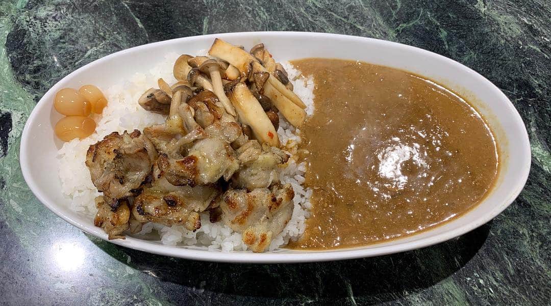 坪井遥司のグルメインスタ