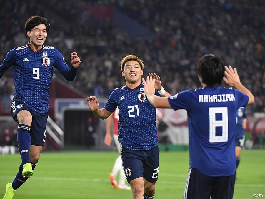 日本サッカー協会さんのインスタグラム写真 - (日本サッカー協会Instagram)「#平成最後 の #SAMURAIBLUE の試合はキリンチャレンジカップ2019 vsボリビア（3/26＠ノエビアスタジアム神戸） ・ 平成最後のゴールは #中島翔哉 選手👏✨ ・ #令和最初 のゴール⚽を決めるのは…？ ・ 🏆キリンチャレンジカップ2019 6/5＠愛知／豊田スタジアム vsトリニダード・トバゴ🇹🇹 6/9＠宮城／ひとめぼれスタジアム宮城 vsエルサルバドル 🇸🇻 👉チケット情報は JFA.jpへ」4月30日 15時05分 - japanfootballassociation