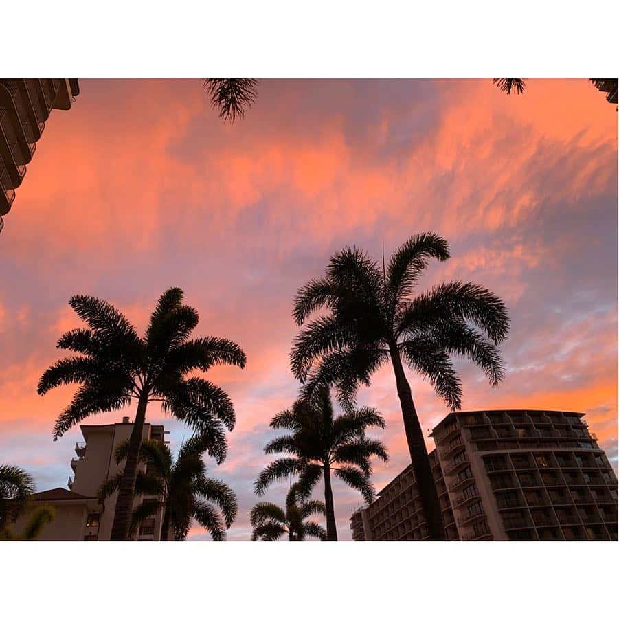 浅田梨奈さんのインスタグラム写真 - (浅田梨奈Instagram)「Hawaii🌺🌈🌴2月の女子旅💛 ちゃんと載せてなかったな。。 #hawaii #女子旅 #はしゃぎまくった #笑い過ぎた #癒し」4月30日 15時08分 - asdrn528