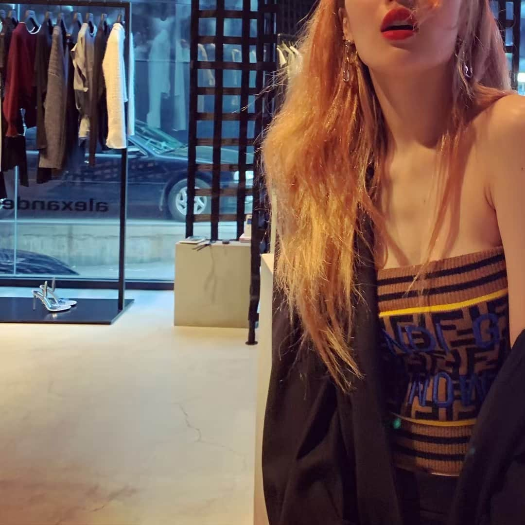 ヒョナ さんのインスタグラム写真 - (ヒョナ Instagram)4月30日 15時54分 - hyunah_aa