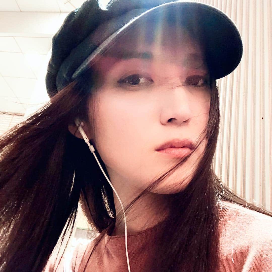 のインスタグラム：「さようなら平成  また髪のばそうかな🤔 #平成#平成最後#令和#こんにちは令和#heisei#reiwa」