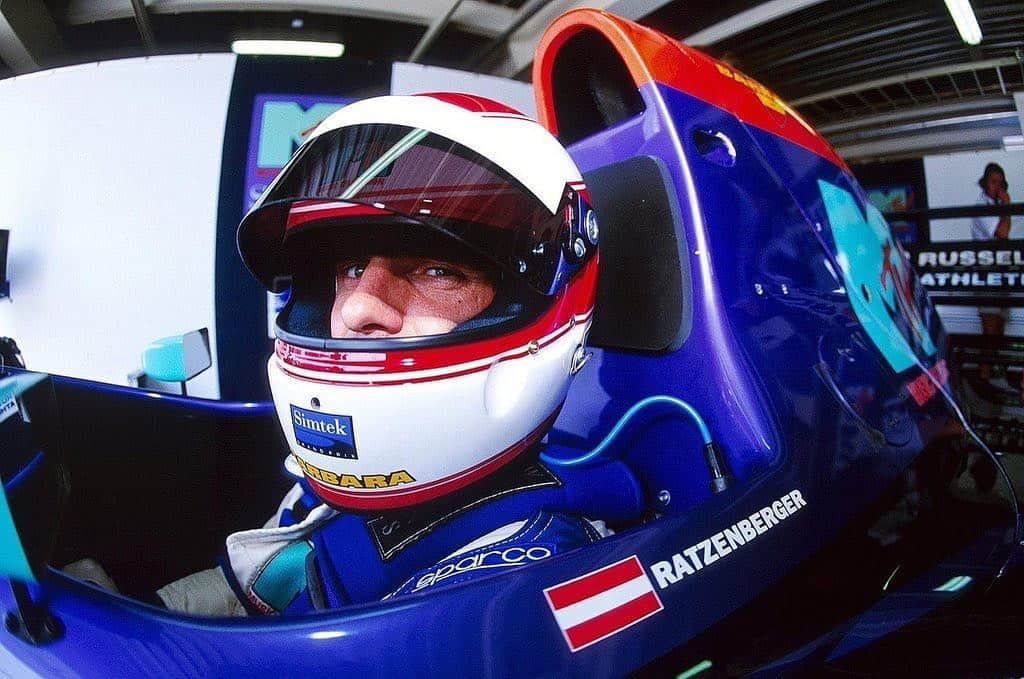 ジェンソン・バトンさんのインスタグラム写真 - (ジェンソン・バトンInstagram)「25years since the crash that took Roland Ratzenberger’s life on that tragic weekend at Imola.  I was never lucky enough to meet Roland but he always seemed like such a likeable guy and so passionate about his racing 🙏🏽 My first memory of Roland was in the BTCC at Brands Hatch in a Demon Tweeks liveried BMW M3 in the late 80’s, where he had an astronomical engine failure! Anyone else remember this?  #RememberingRatzenberger」5月1日 2時35分 - jensonbutton