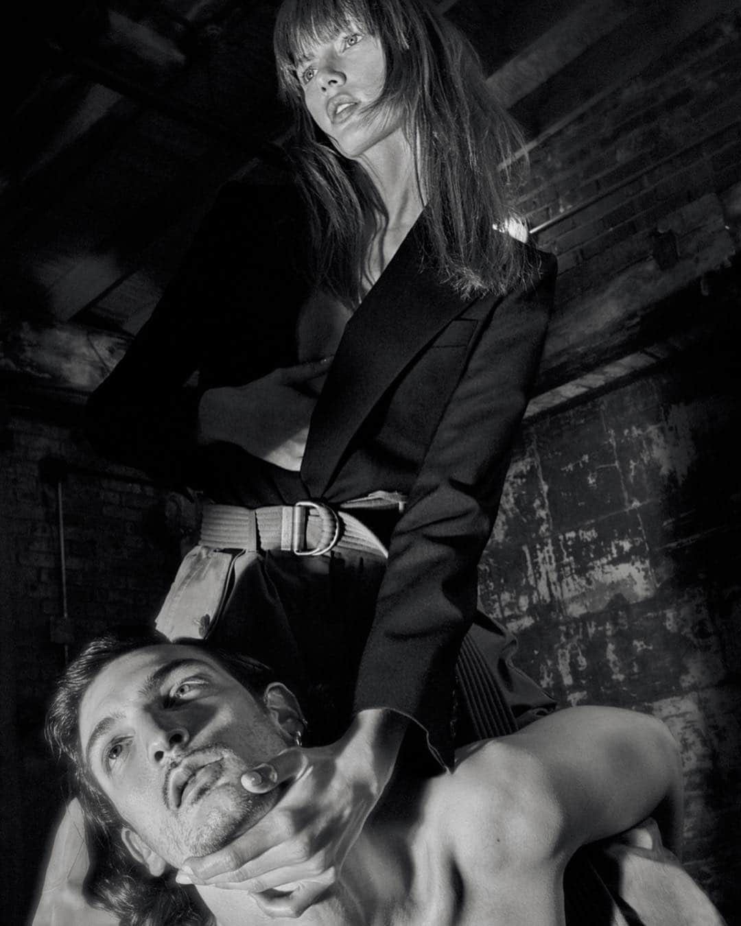 ヴァレリー・カウフマンのインスタグラム：「@numeromagazine May 2019 issue 🖤 Many thanks to a dream team! xx Photography @hugh_lippe  Styling @charlesvarenne  Make up @therealistdotti  Hair @ritamarmor」