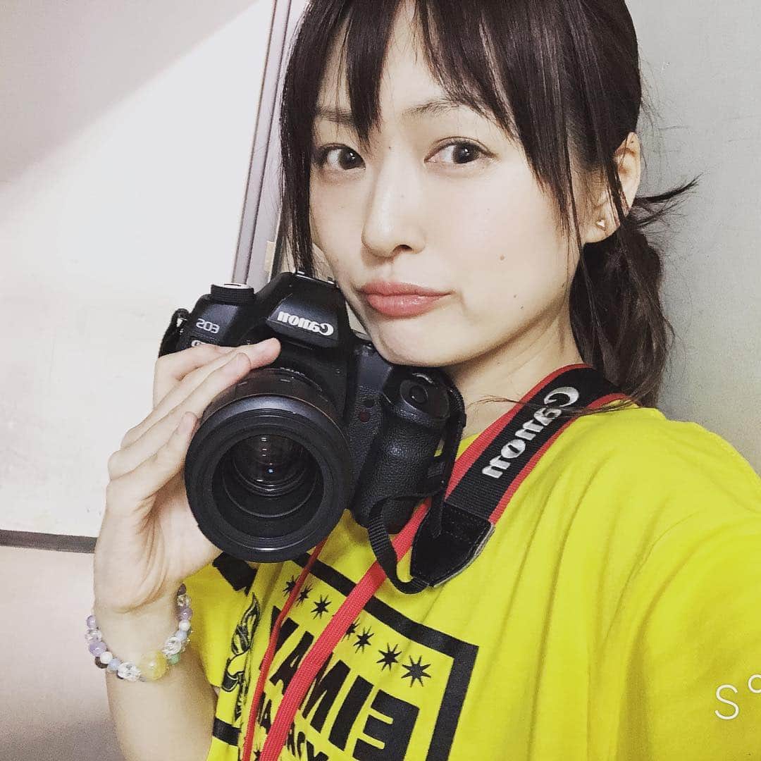 脇田唯さんのインスタグラム写真 - (脇田唯Instagram)「平成最後のカメラマン仕事。 大切な仲間のワンマンライブってなんかいいよね！  一員として関わらせていただけることに感謝。  #平成最後 #カメラマン #脇田唯 #eimay」4月30日 18時45分 - post_yui