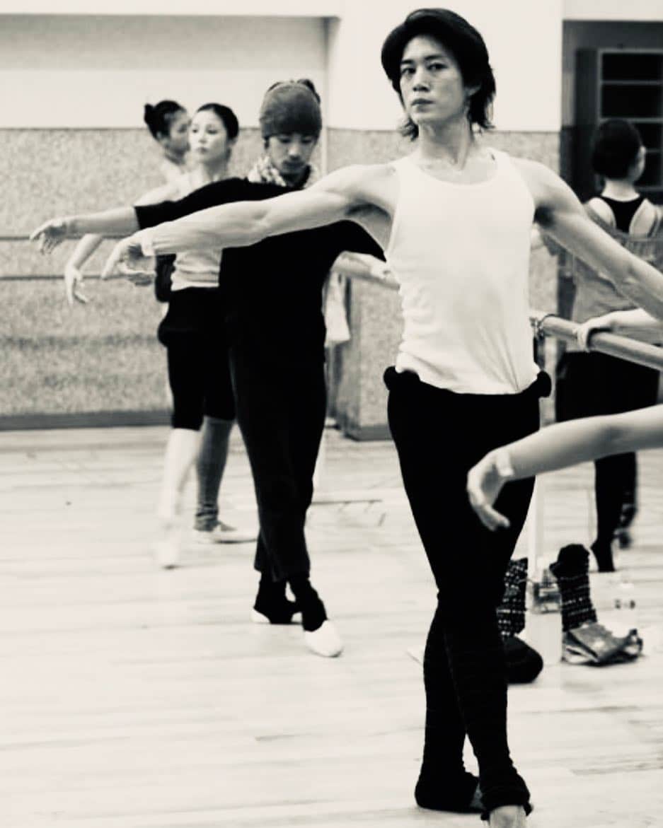 宮尾俊太郎さんのインスタグラム写真 - (宮尾俊太郎Instagram)「青春の時代だった平成！ 時代に一つ区切りがついても、人の想いは永遠に、、、。 これからは大人の青春！  #kバレエ #kballet #バレエ #ballet #dancer #miyao #shuntaro #宮尾俊太郎 #japan #tokyo #平成 #令和」4月30日 19時05分 - shuntaro_miyao
