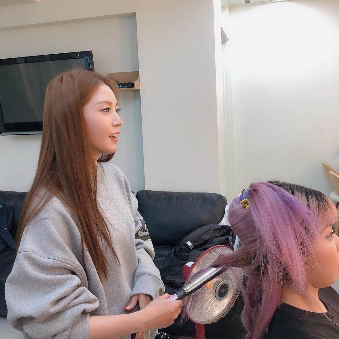 BoAさんのインスタグラム写真 - (BoAInstagram)「청담동 보선생 예약문의 SMsalon」4月30日 19時36分 - boakwon