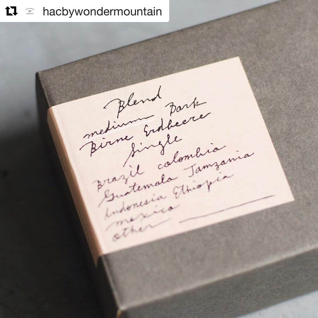 wonder_mountain_irieさんのインスタグラム写真 - (wonder_mountain_irieInstagram)「#Repost @hacbywondermountain with @get_repost ・・・ _ 帰省のお土産にもおすすめです◎ _ ドリップコーヒー : Konishi Koffee / 小西珈琲 “コーヒードリップバッグ(5個入り)” medium / dark  各 ¥900- _ 〈online store / @digital_mountain〉 http://www.digital-mountain.net/shopdetail/000000009262/ _ 本 : Landscape products / ランドスケープ プロダクツ “岡本 仁 + 坂口修一郎「ぼくらの岡山案内。」” ¥1,620- _ 〈online store / @digital_mountain〉 http://www.digital-mountain.net/shopdetail/000000005820/ _ 【オンラインストア#DigitalMountain へのご注文】 *24時間注文受付 *1万円以上ご購入で送料無料 tel：084-983-2740 _ We can send your order overseas. Accepted payment method is by PayPal or credit card only. (AMEX is not accepted)  Ordering procedure details can be found here. >> http://www.digital-mountain.net/smartphone/page9.html _ blog > http://hac.digital-mountain.info _ #HACbyWONDERMOUNTAIN 広島県福山市明治町2-5 2階 JR 「#福山駅」より徒歩15分 (11:00 - 19:00 火曜定休) _ #ワンダーマウンテン #japan #hiroshima #福山 #尾道 #倉敷 #鞆の浦 近く _ 系列店：#WonderMountain @wonder_mountain_irie _ #KonishiKoffee (@konishikoffee) #小西珈琲 #Landscapeproducts #ランドスケーププロダクツ #playmountain #岡本仁 (@manincafe) #坂口修一郎 (@shu_sakaguchi) #ぼくらの岡山案内。」4月30日 19時41分 - wonder_mountain_