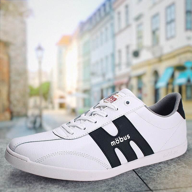 Mobus Footwearのインスタグラム