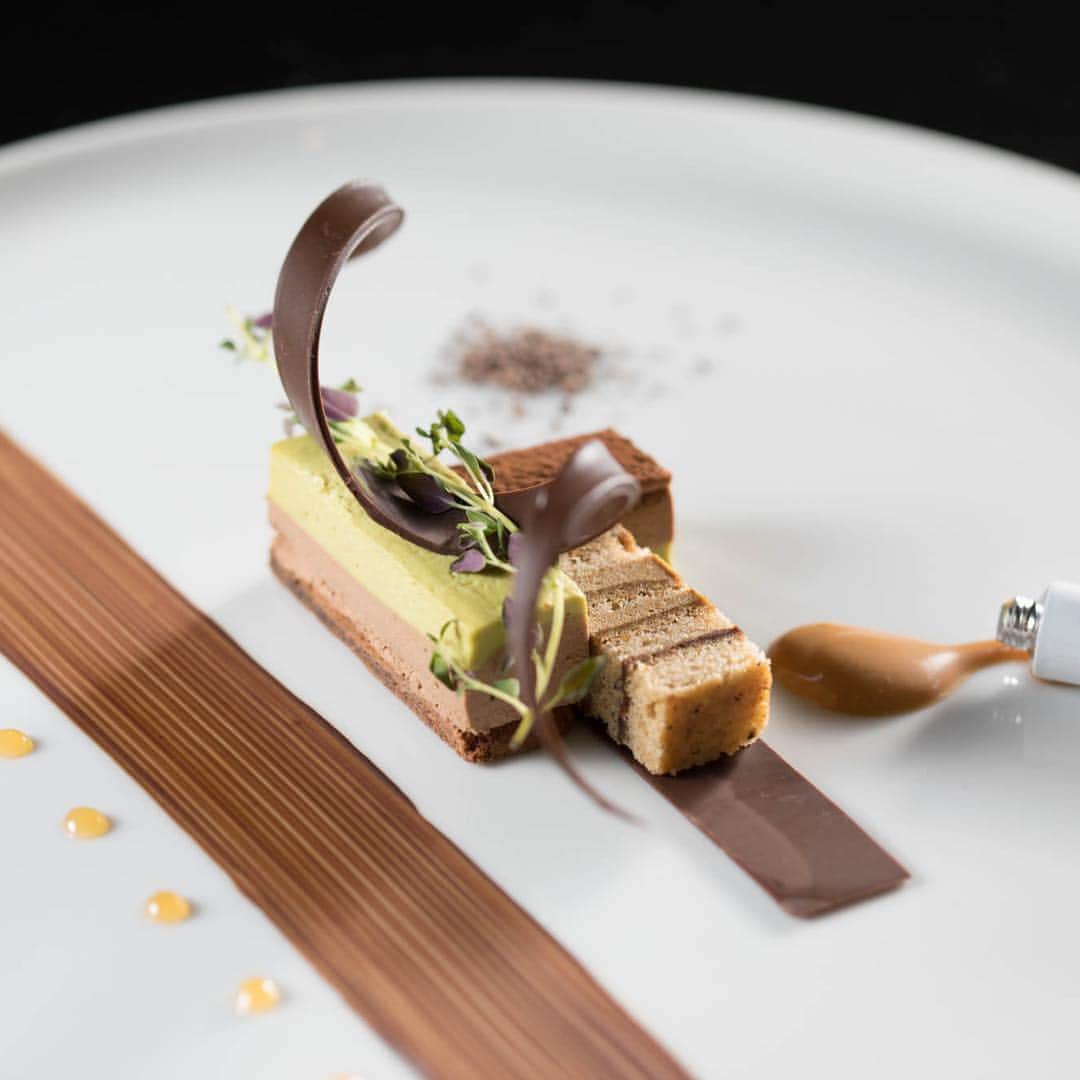 ホテル イル・パラッツォ（Small Laxury Weddのグルメインスタ