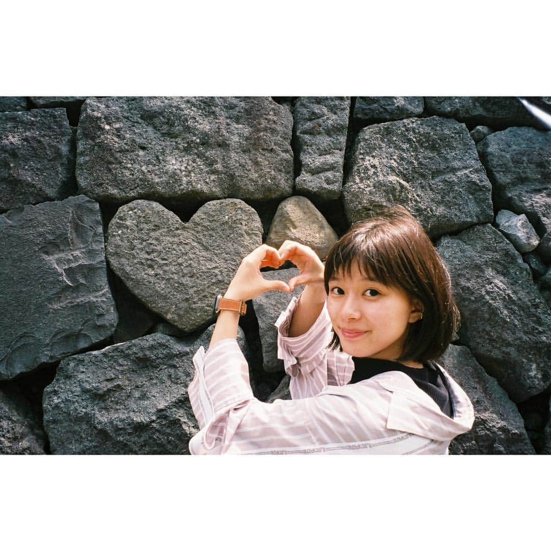 芳根京子さんのインスタグラム写真 - (芳根京子Instagram)「平成から令和へ。 新しい時代、 わくわくしますね。  平成ありがとうございました！  我が家はジンギスカンを食べて 平成を締めます(^^) 感謝と希望の気持ちを込めて。  令和もよろしくお願い致します☺︎ #film」4月30日 20時59分 - yoshinekyoko