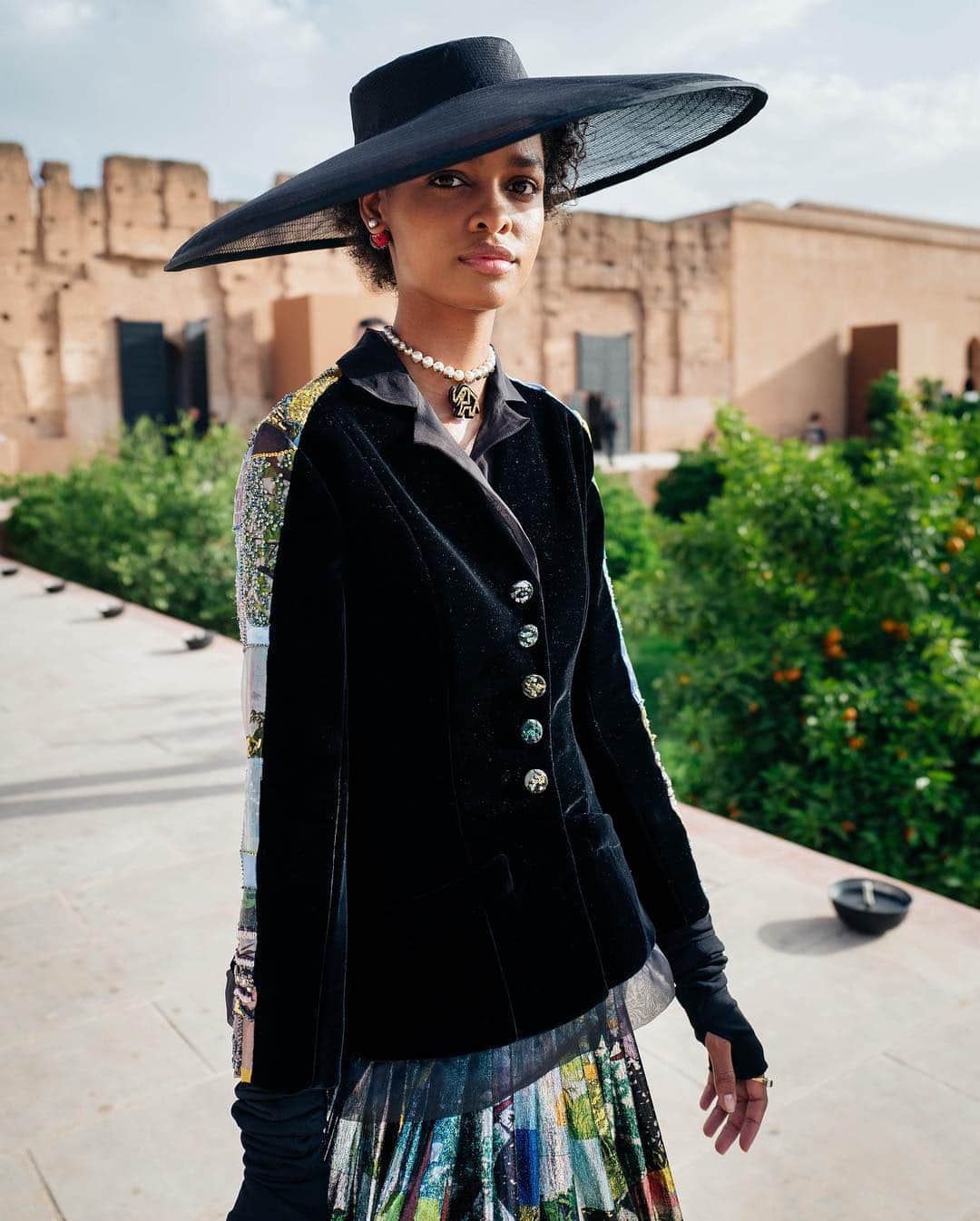 Vogue Italiaさんのインスタグラム写真 - (Vogue ItaliaInstagram)「It’s Cruise time! Here’s @dior Cruise 2020 Collection by #MariaGraziaChiuri presented yesterday in Marrakech, Morocco as seen by @germanlarkin 🧡✨ #DiorCruise」4月30日 21時00分 - vogueitalia