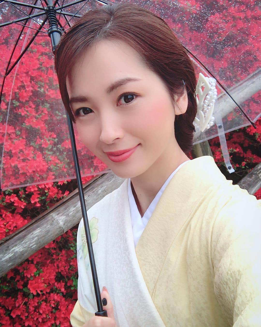 殿倉恵未さんのインスタグラム写真 - (殿倉恵未Instagram)「･ 平成ありがとう💗 平成元年生まれの私は平成を生きてきた訳ですが、これから始まる令和も楽しみです😌 最近は穏やかにゆっくりと生きています🌸🍃 ･ #平成最後#平成最後の日#平成ありがとう#平成元年生まれ#間もなく三十路#殿倉恵未」4月30日 21時10分 - megumi_tonokura722