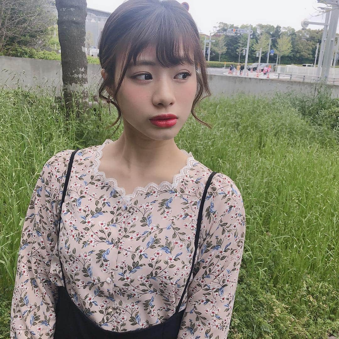 深川舞子のインスタグラム：「平成最後の握手会ありがとうございました！ 令和もたくさん会いにきてくださると嬉しいです😊  今日はトップスであまり着ないピンクで髪を結んだよー！  #ootd #majesticlegon  #平成最後」