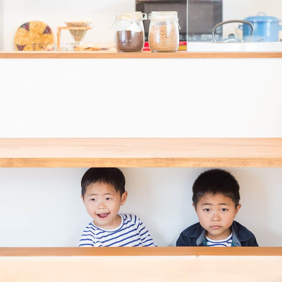 西荻窪ブランチ のインスタグラム：「-------------------------------⁣ 📸もっと写真を見るならコチラ @firststage_works ⁣ --------------------------------⁣ <相談会のお知らせ>⁣ 🔰住まいの間取り無料相談会⁣ 🔰設計士と直接話せる家づくり無料相談会⁣ --------------------------------⁣ <見学会のお知らせ>⁣ 🔰注文住宅の完成見学会⁣ --------------------------------⁣ ※詳しくはプロフィールに記載の公式サイトでご確認ください。⁣ ▼コチラ→ @firststage_works ⁣ . ⁣ ＜ファーストステージについて＞⁣ 耐震や断熱、デザイン、間取りやお金のことなど、家づくりについてどんなお悩みにも、「住みやすくてちょっとカッコイイ家」をモットーに新築の家を建ててきた設計士がお答えします👍⁣ . ⁣ 注文住宅の家づくりをご検討の方はホームページのお問い合わせフォームよりご連絡ください📩⁣ . ⁣ その他、各イベントや相談会には保育士のスタッフがおりますので、小さなお子さまも大歓迎！お友達やご家族連れでお気軽にお越しください😄⁣ 設計士と話している間は、保育士のスタッフがお子様をお預かりします😺⁣ .⁣ マイホーム計画を一級建築士事務所ファストステージの設計士と一緒に進めてみませんか❓😊⁣ .⁣ 🏠お近くのブランチへどーぞ🚗⁣ ファーストステージ三の丸ブランチ⁣ ファーストステートつくばブランチ⁣ ファーストステートひたちなかブランチ⁣ ファーストステージ西荻窪ブランチ⁣ ファーストステージ横浜ブランチ⁣ 📱家づくりのヒントはコチラ @nishiogikita ⁣ #一級建築士事務所 ⁣#ファーストステージ ⁣ .⁣ .⁣ #設計士と直接話せる家づくり ⁣ #無料相談会 #デザイン #家づくり ⁣ .⁣ #ちょっとカッコイイ家 ⁣#マイホーム計画 ⁣ #新築 #家 #注文住宅 #一戸建て #新築戸建て⁣ #工務店 #マイホーム #土地探し ⁣#HM選び #マイホーム記録 ⁣ .⁣ #ナチュラル #シンプル #ハウスメーカー #自由設計 #myhome⁣ #マイホーム選び⁣ #水戸 #つくば #ひたちなか #杉並区 #横浜 #都内」