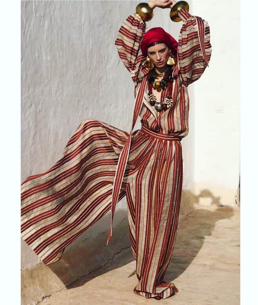 マーティン グラントのインスタグラム：「Harpers Bazaar Japan features MARTIN GRANT Pre-fall 19 Look 18 Striped ballon sleeves Blouse, extra large leg Pants.」