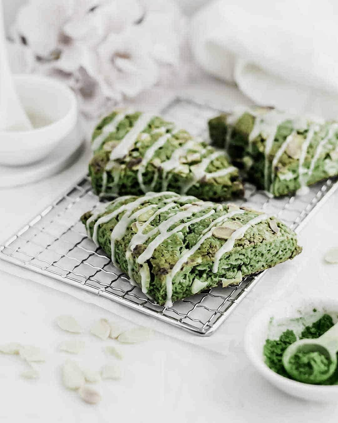 Matchæologist®さんのインスタグラム写真 - (Matchæologist®Instagram)「😍 Tag your #MatchaMates who need to see these drool-worthy 🍵 #Matcha #Almond #Scones with Bergamot Glaze – a creative spin on the classic treat! Thanks to the wonderful @siftandsimmer ✨ for this delicious recipe – head over to her blog for the full recipe! 🙏 . Adding matcha to your favourite recipes not only brings a beautiful green hue, but also adds deeply rich, earthy flavours to your culinary creations 💚. Our Midori™ is the perfect grade of matcha for use in any matcha dessert recipes that require a beautiful green colour and flavour intensity that shines through other ingredients. 🍵🌿 . 🙏Go ahead and explore our range of artisanal matcha that will give you a myriad of possibilities in the kitchen! Matcha is perfect for jazzing up any dish to make it into something totally #Matchamazing! 😇 . For premium-quality matcha 🍵, please visit Matchaeologist.com. . 👉Click the link in our bio @Matchaeologist ⠀⠀⠀⠀⠀⠀⠀⠀⠀ Matchæologist® #Matchaeologist Matchaeologist.com」4月30日 22時09分 - matchaeologist