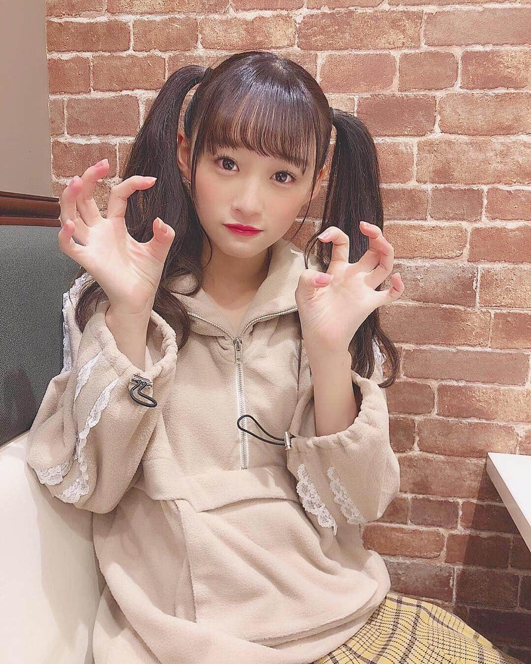 音嶋莉沙さんのインスタグラム写真 - (音嶋莉沙Instagram)「♡平成最後の投稿♡﻿ まだ載せてなかった、高めツインテールの写真🍒﻿ これ実はね、7歳の妹が撮ってくれたんだ〜﻿ 令和もよろしくね♡ ﻿ ﻿ ﻿ #平成最後の日 #ツインテール」4月30日 22時17分 - otoshima_risa