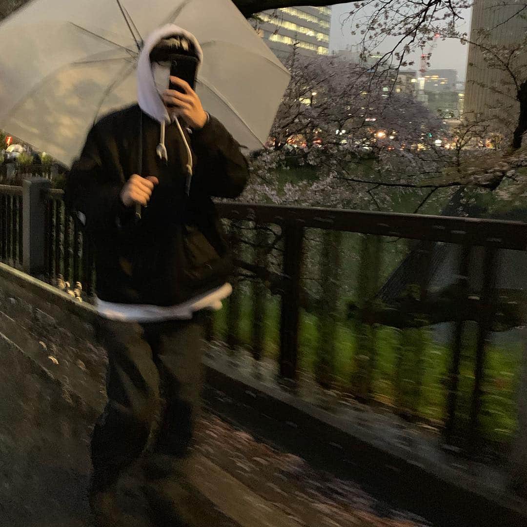 ジュヨンのインスタグラム：「달료」