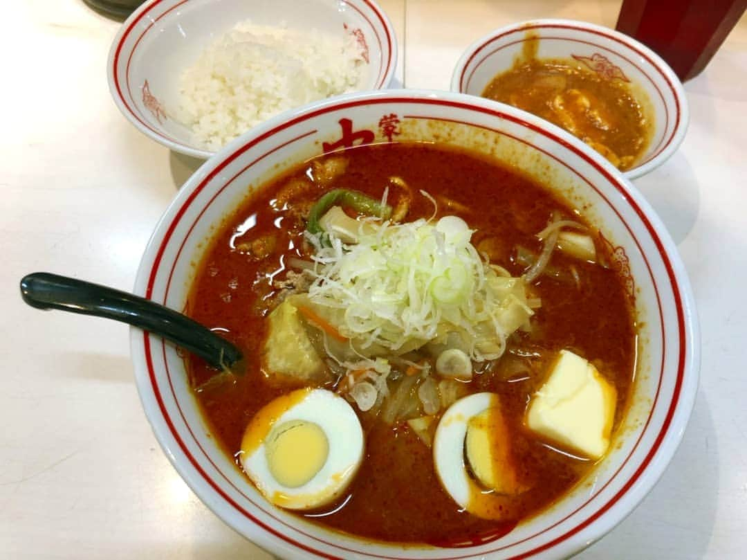 AYASAさんのインスタグラム写真 - (AYASAInstagram)「平成ラストは大好きな中本で時代納めん🍜🔥 #北極やさい  #すぺちょう #スペシャル超硬麺  #バタートッピング ・ ・ #中本 #蒙古タンメン中本  #健康第一激辛党 #平成最後の晩餐」4月30日 22時47分 - ayasa_doya