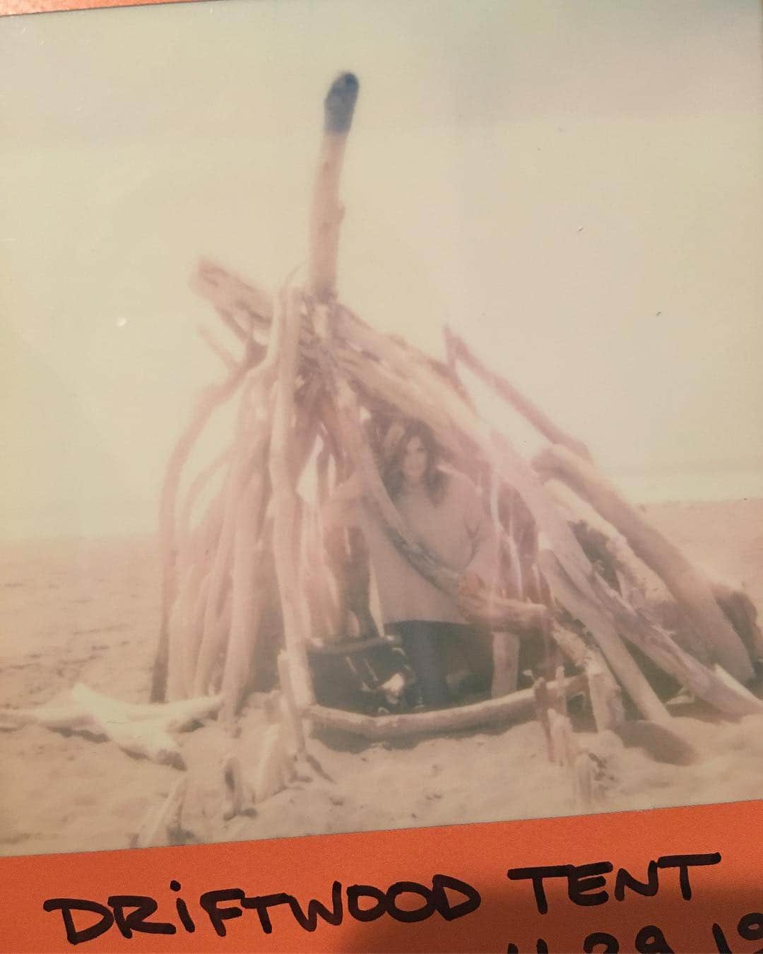 スタナ・カティックさんのインスタグラム写真 - (スタナ・カティックInstagram)「🐚 #DriftwoodTent 🐚」4月30日 22時53分 - drstanakatic