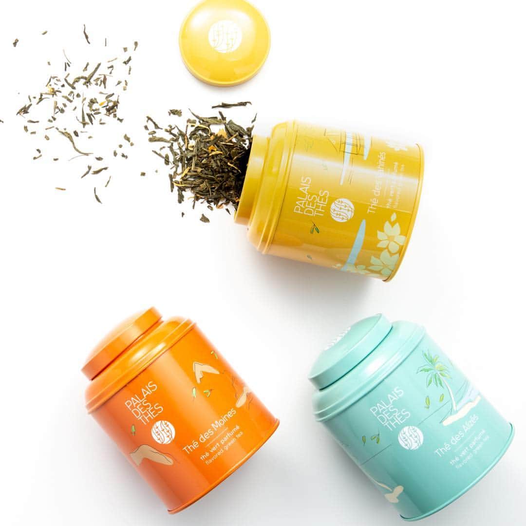 DEAN & DELUCAのインスタグラム：「A Tea-Riffic Mother's Day idea! Eight blends of green and black loose-leaf teas from Parisian tea shop Palais des Thés packaged beautifully enough to make any Mom proud.」