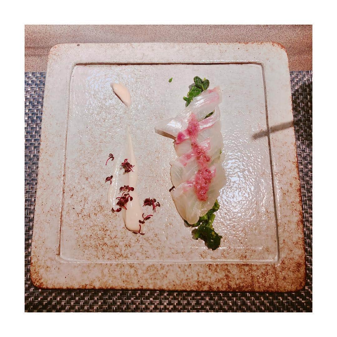 愛聖りさのグルメインスタ