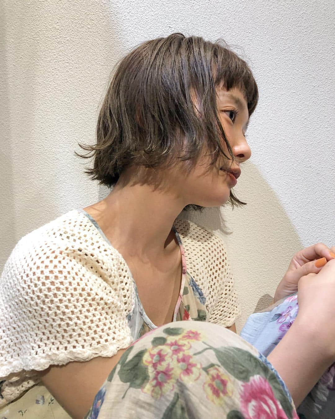 柴田紗希さんのインスタグラム写真 - (柴田紗希Instagram)「平成最後にしたことは、、、 ヘアカットヘアカラー✂︎✨❤️ これですっきりいきいき令和へ！ いっちー今日もありがとう！ @alysa_i #hair #haircolor #hairstyle  #ちょいいっちーのおかおさん二刀流笑 #いざ令和へ #平成ありがとう」4月30日 23時03分 - shibasaaki