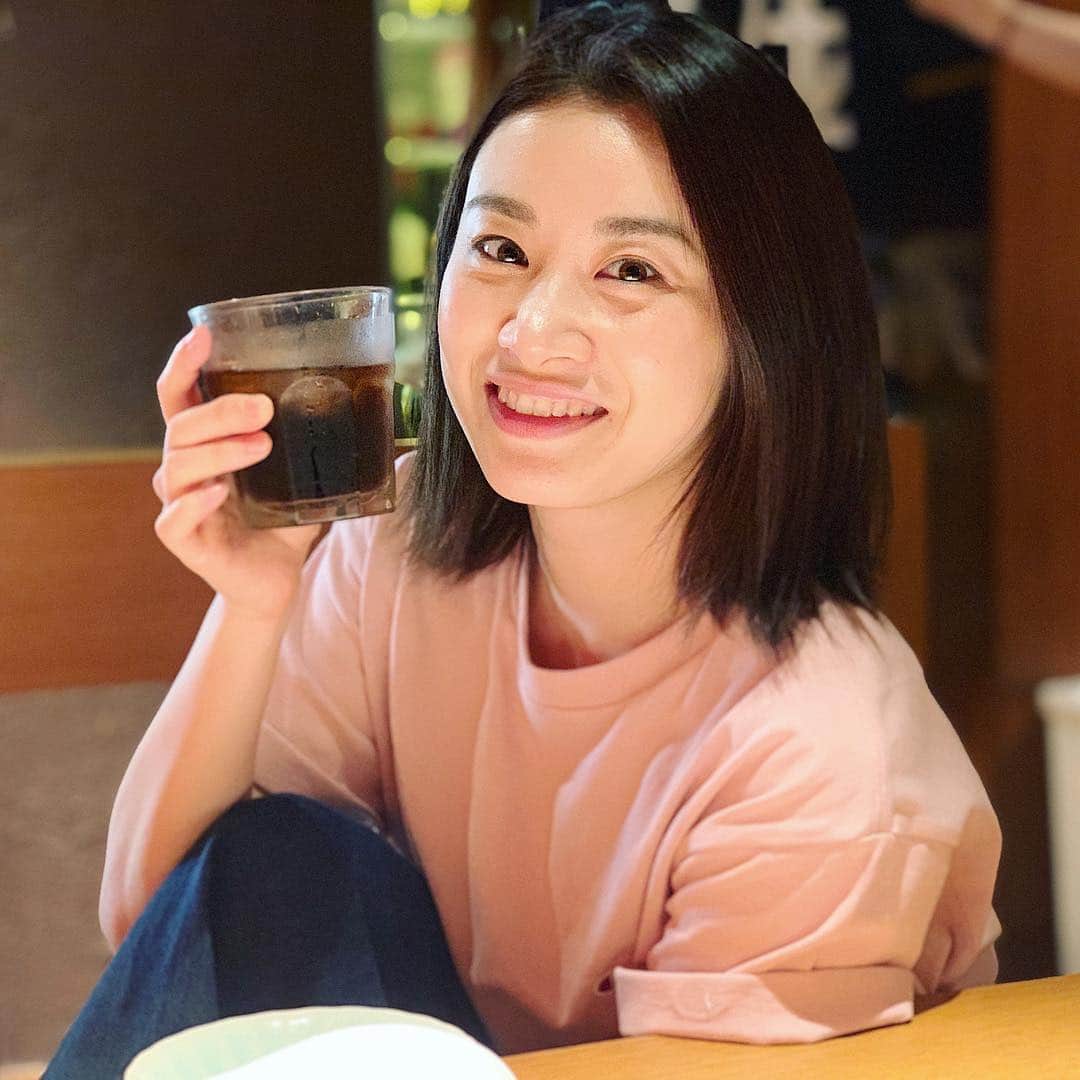 鈴木芳奈のインスタグラム：「出逢えた皆さんに心から感謝です。 平成ありがとう。 令和も皆さんといっぱい繋がれますように。  #平成 #感謝 #新時代待ってろよーっ」