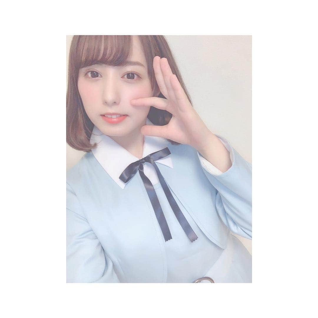 前田美里のインスタグラム：「平成の最後は自宅でヲタ活で締めくくる。平成ありがとうございました。 . 平成8年2月13日生まれ。 (23歳。) . . #平成最後 #日向坂46 #キュン #コスプレ #日向坂コス #日向坂46好きな人と繋がりたい #制服  #hinatazaka46  #japanesegirl #instalike #instagood #costume #heisei」