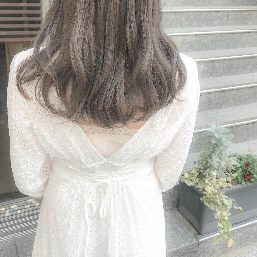 佃加菜さんのインスタグラム写真 - (佃加菜Instagram)「olive beige🌿 . #shima_daikanyama」4月30日 23時55分 - tsukuda_kana