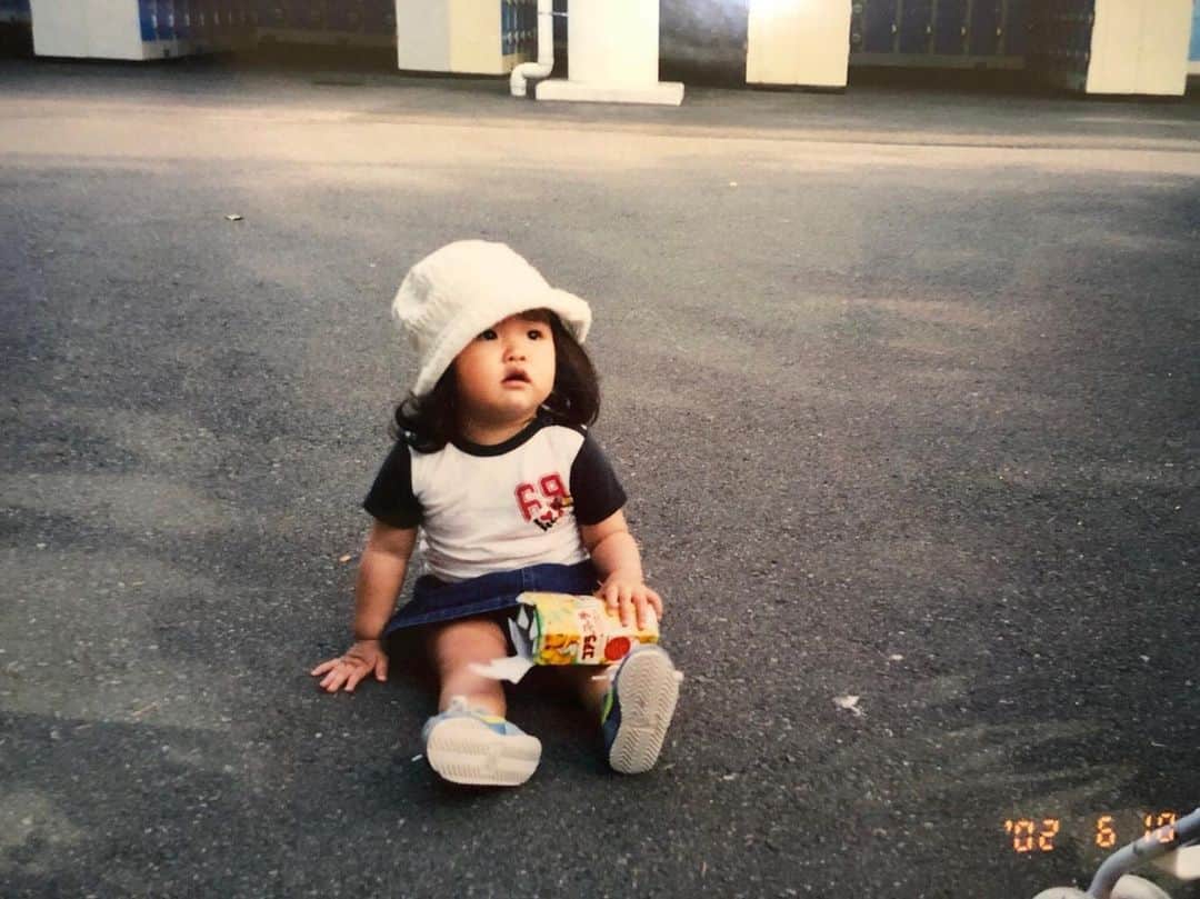 三品瑠香さんのインスタグラム写真 - (三品瑠香Instagram)「生まれました平成ばいばーい」4月30日 23時59分 - ruka_mishina
