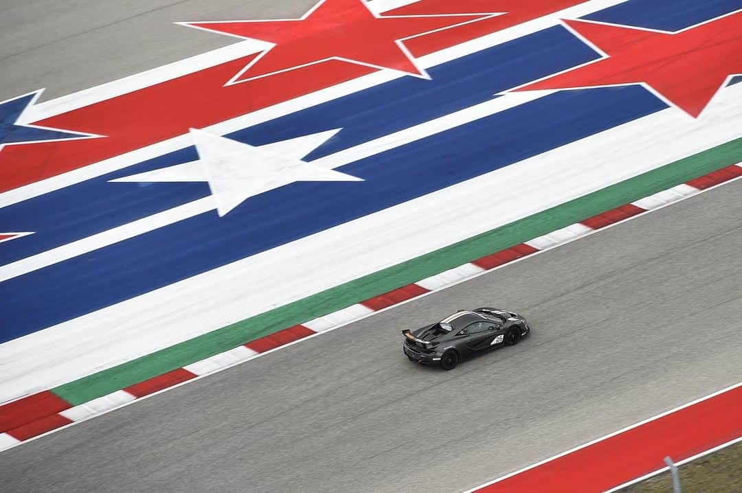 McLaren Automotiveさんのインスタグラム写真 - (McLaren AutomotiveInstagram)「Attracting motorsports fans from around the world, the 5.52km track at Circuit of the Americas will play host to #PureMcLaren in November 2019. Check out our story for more details. #McLarenExperiences  #PureUSA」5月1日 0時00分 - mclarenauto