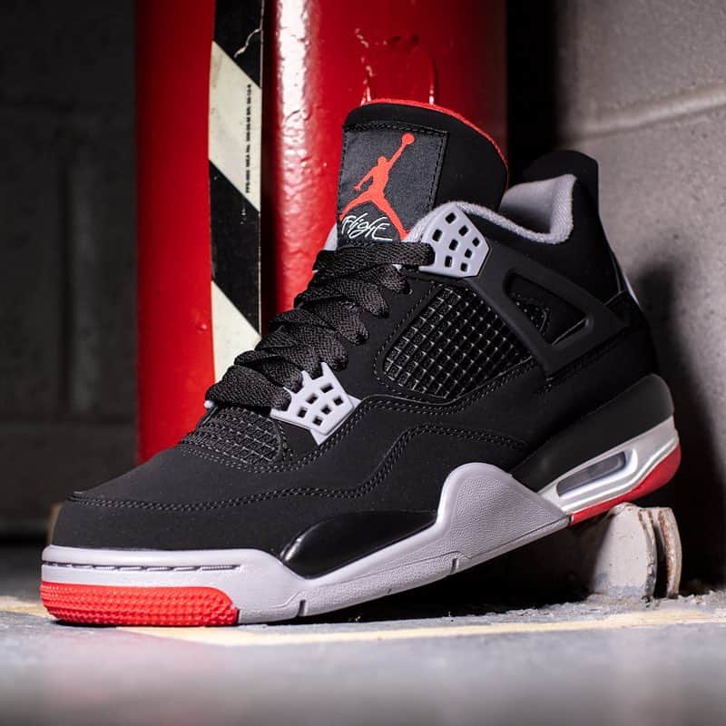 Sneaker News x Jordans Dailyさんのインスタグラム写真 - (Sneaker News x Jordans DailyInstagram)「Another look at the Air Jordan 4 “Bred.” Too good — how many pairs you copping this weekend? Tap the link in the bio for our detailed store list #jordansdaily」5月1日 0時33分 - jordansdaily