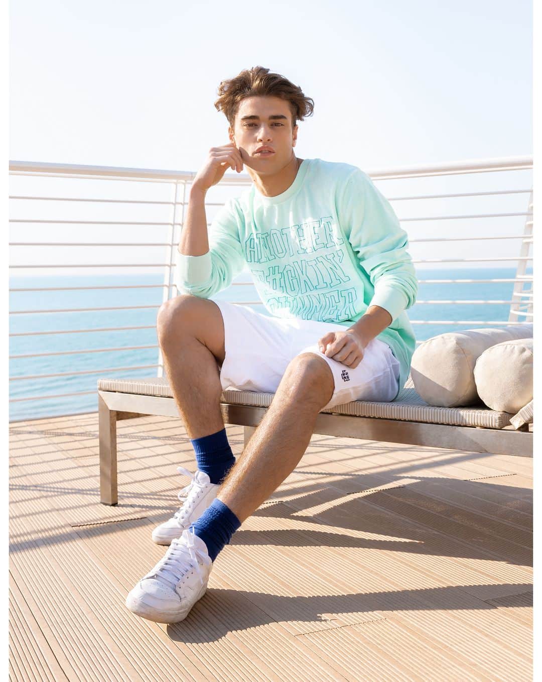 フランクリン&マーシャルのインスタグラム：「Out Now: our new collection is ready for your summer days.  #franklinandmarshall #fashion #fashionformen #outfit #outfitformen #ss19 #newseason #newcollection #summer #highsummer #style #cool #colour #attitude #details #mood #blue #white」