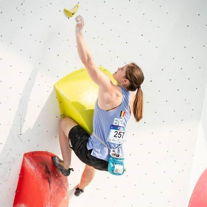 クロエ・コリエーさんのインスタグラム写真 - (クロエ・コリエーInstagram)「Damn ! It was sooo good to be back in semis🔥➡️10th place in Chongqing last week !」5月1日 1時04分 - chloe_caulier