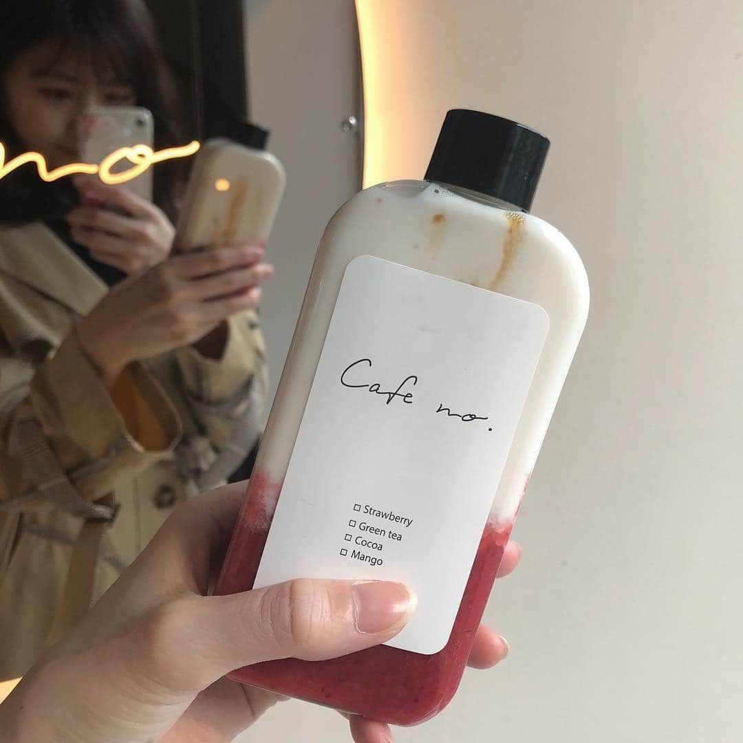杉浦みずきのインスタグラム：「. この間までJKだった妹に連れて行ってもらった恐らくJKの間で流行っていた可愛い液体 （タピオカ）」