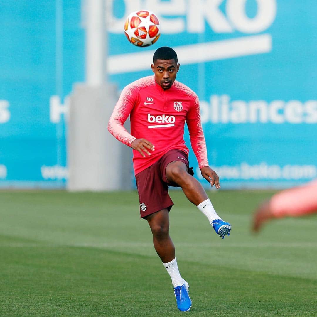 マウコム・フィリペ・シウヴァ・デ・オリヴェイラのインスタグラム：「🔴🔵💪🏾 #UCL」