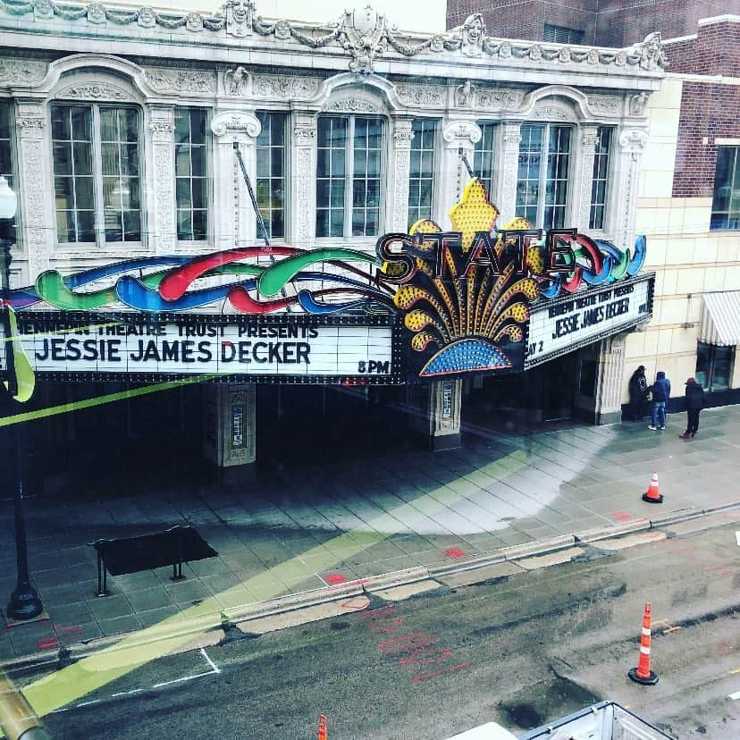 エリック・デッカーさんのインスタグラム写真 - (エリック・デッカーInstagram)「See you Thursday Minneapolis! Who’s coming?! Let’s gooooo」5月1日 8時50分 - ericdecker