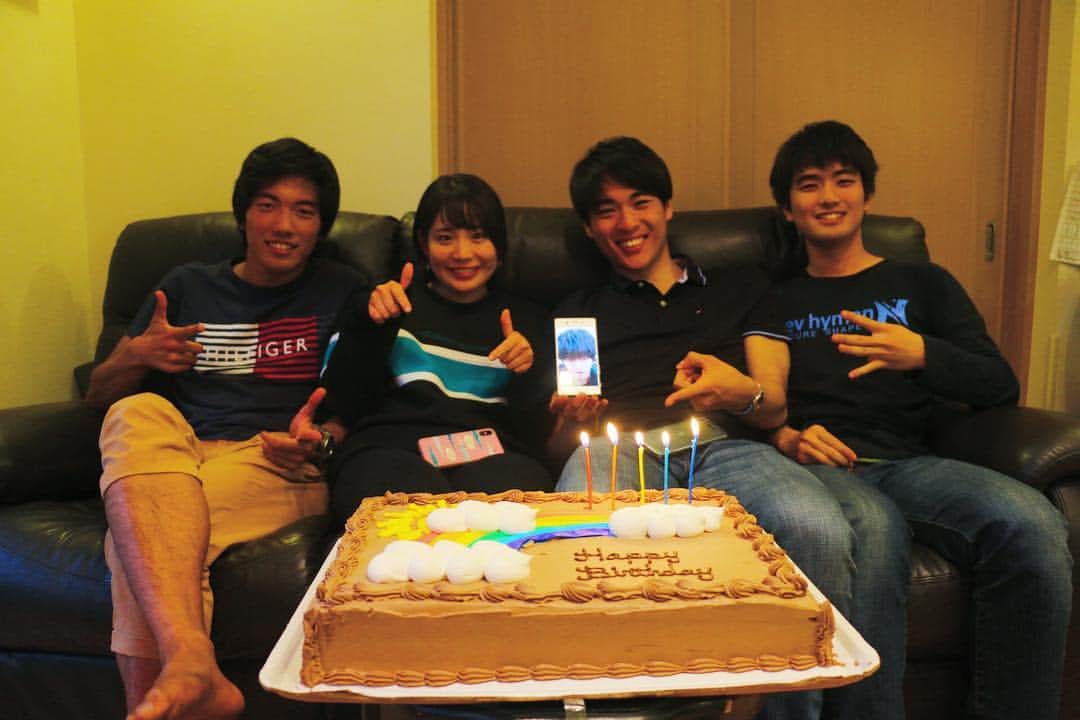 藤巻紗月のインスタグラム：「👍🎉👍🎉👍 令和最初の投稿は.... この人たち！ BBQして誕生日まで祝ってもらって。 幸せです😊ありがとう😊 慶應Mareがこれからもどんどん大きくなっていきますように！！！ #keiomare #慶應mare #champion #championjp #cpfu」