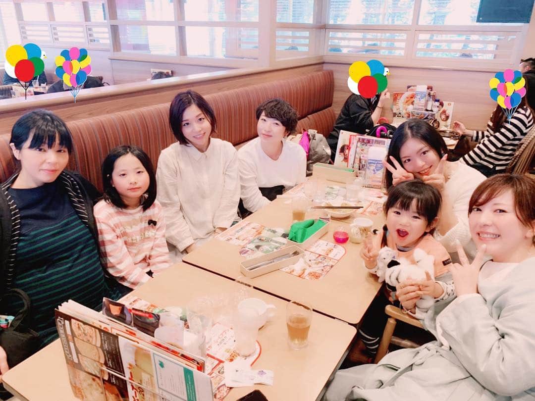 星村麻衣のインスタグラム：「平成最後の昨日は同級生たちと母校を訪れたり、思い出の地を巡り素敵な1日になりました☺️ 令和もよろしくお願いします❤ #平成最後の #思い出の地巡り #令和元年」