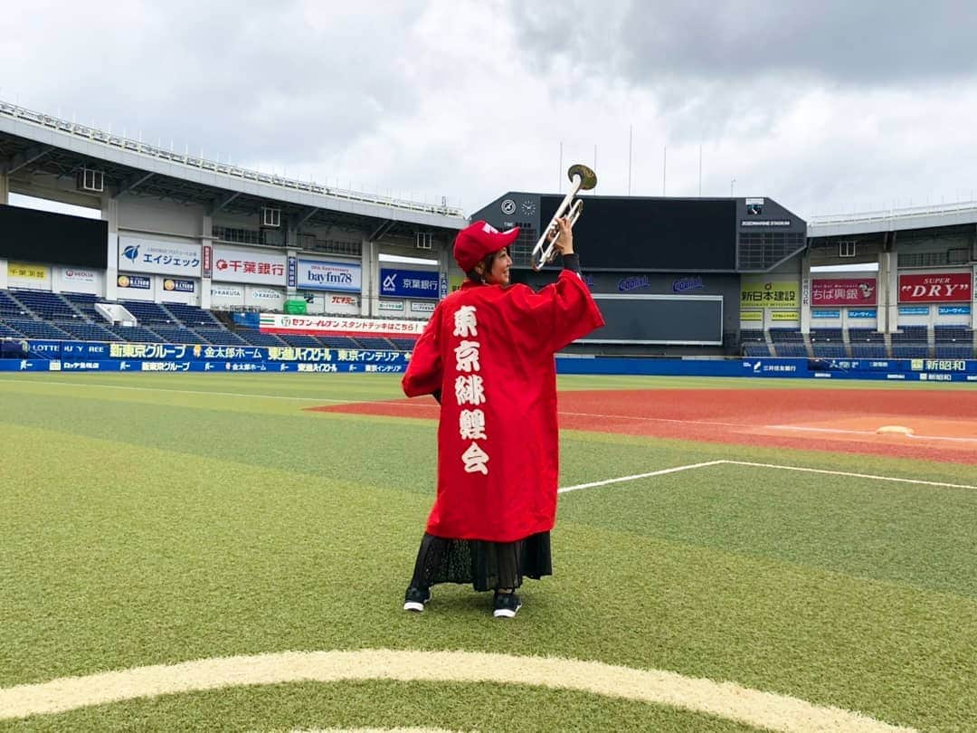 新丼貴浩さんのインスタグラム写真 - (新丼貴浩Instagram)「平成最終日に新しくなったZOZOマリンで草野球！  試合はまさかの大逆転負け(T_T)  #広島東京カープ  #tokyofighters  #zozoマリンスタジアム」5月1日 10時54分 - aradon_takahiro