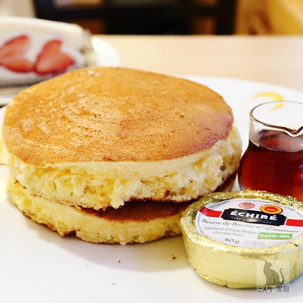 ミスター黒猫（黒猫仙人）のグルメインスタ